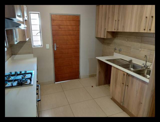 3 BEDROOM APARTMENT FOR SALE IN ANDEON AH